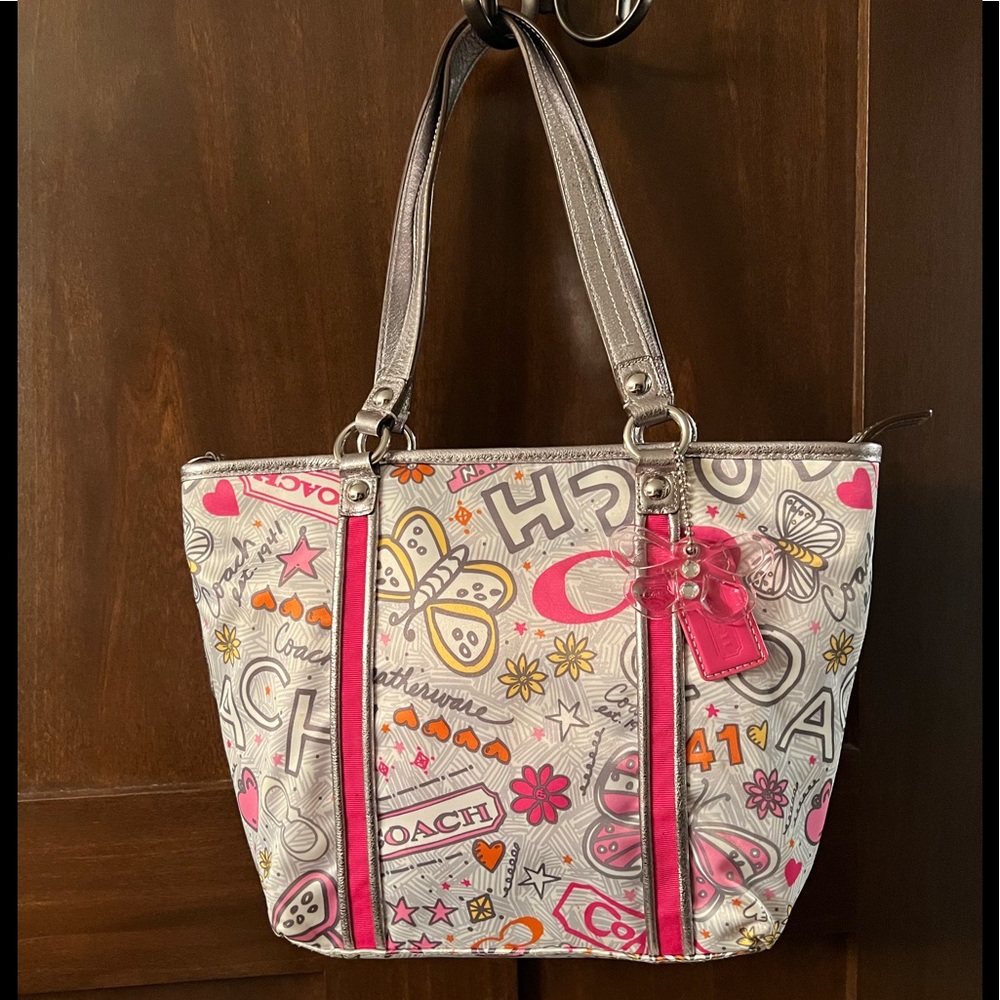 COACH Poppy Bandana Graffiti Nylon Metallic Leather Shoulder Zipper Tote Bag